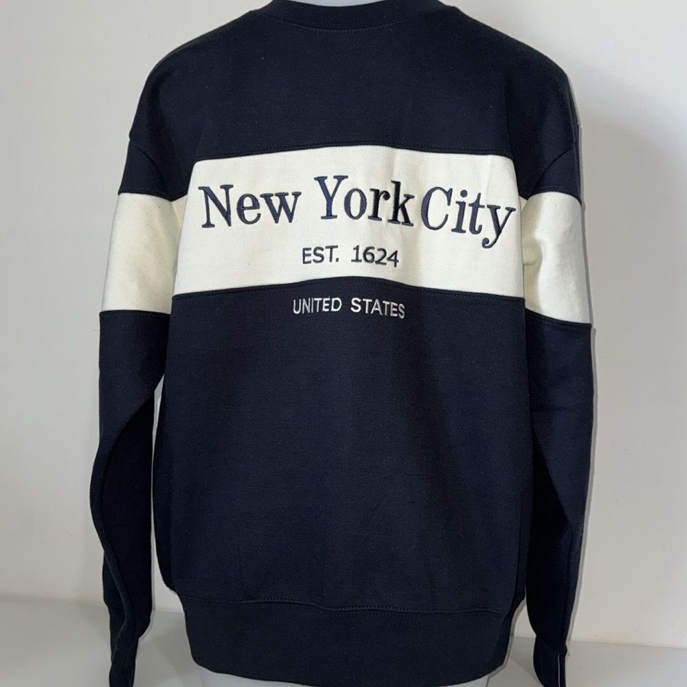 New York popular New York City unisex sweater Sz Large New